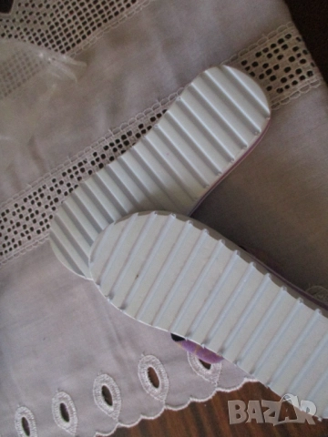 Дамски домашни чехли Уайкики НОВИ, снимка 7 - Пантофи - 49429505