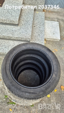Зимни гуми Continental 205/55/17 DOT3722, снимка 8 - Гуми и джанти - 52065921