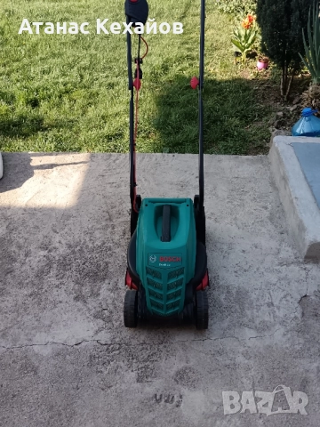 електрическа косачка Bosch, снимка 3 - Градинска техника - 51587621