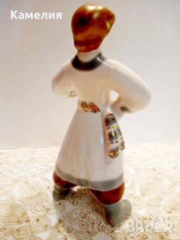Порцеланова фигура , снимка 5 - Статуетки - 38755544