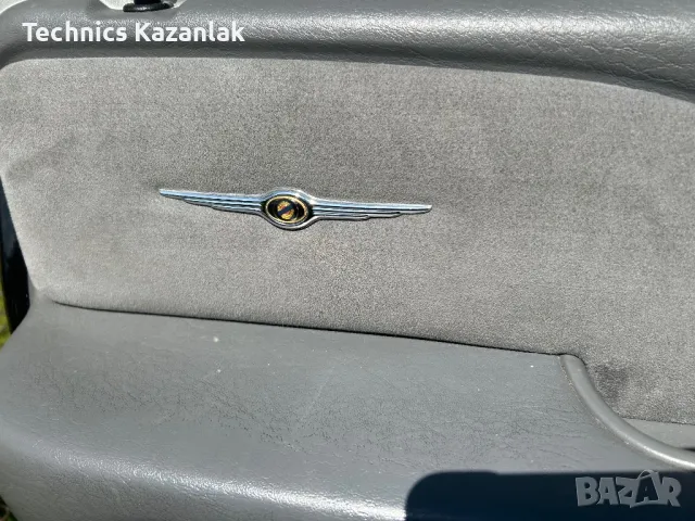 Chrysler Voyager Limited XS 3.3 Бензин, снимка 15 - Автомобили и джипове - 50114034