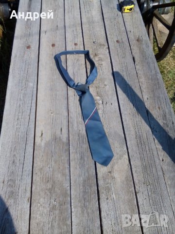 Стара вратовръзка #3, снимка 1 - Антикварни и старинни предмети - 26735783