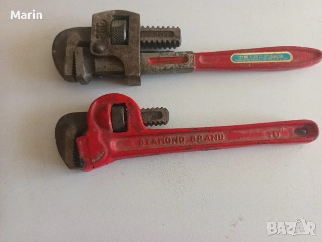 тръби ключове и фонтани за вода