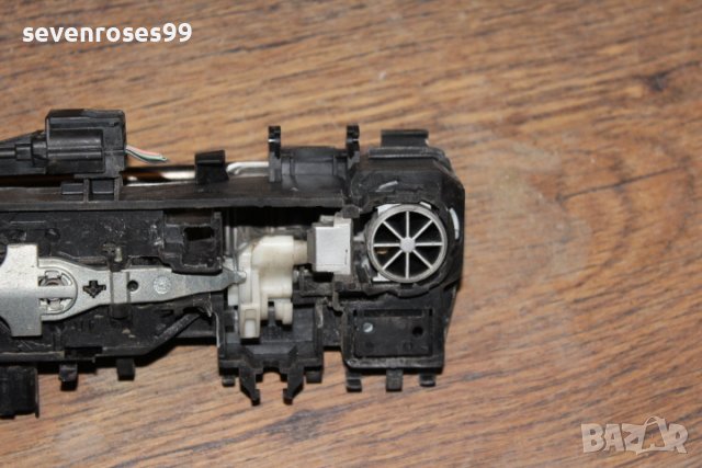 Дръжка външна задна лява Рено Сценик 2 Renault Scenic 2, снимка 6 - Части - 39643443