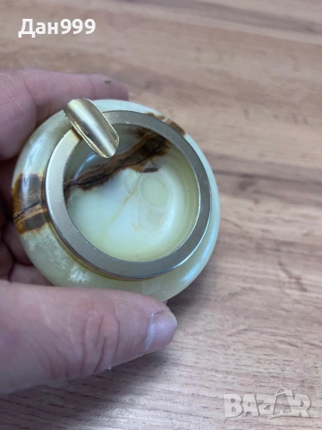 Много изящен пепелник от оникс, снимка 3 - Други - 53052201