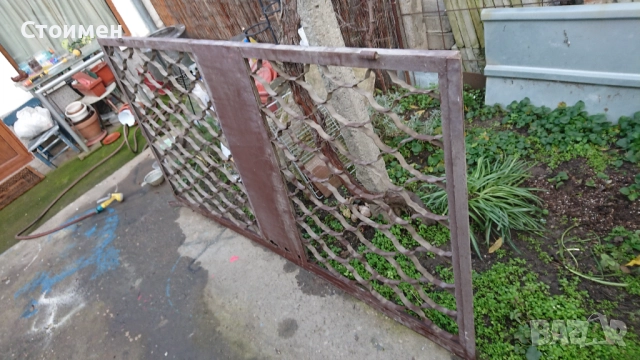 Метална врата 