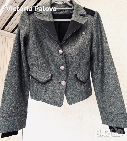 Елегантно късо сако LYNNE FASHION CHIC, снимка 7 - Сака - 52317732