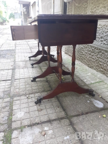 Две винтич масички от махагон със зелена кожа и златен лист, снимка 5 - Антикварни и старинни предмети - 53429510