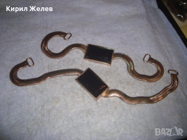 ДВЕ ПОЗЛАТЕНИ КРАСИВИ ВИНТИДЖ АРТ УКРАШЕНИЯ ГРИВНИ с ГОЛЕМИ ФАСЕТИРАНИ КРИСТАЛИ 30689