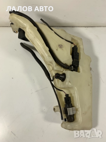 Казанче течност чистачки Ауди А5 kazanche chistachki Audi A5 (07-16)г. 8T2955463B 8T0955453C , снимка 3 - Части - 51443750