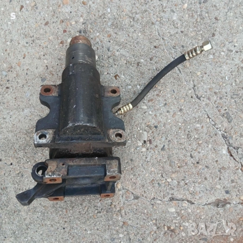 Цилиндър за камион, снимка 2 - Коли, камиони, мотори, писти - 51518670