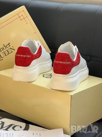 дамски маратонки Alexander Mcqueen , снимка 5 - Маратонки - 50348596