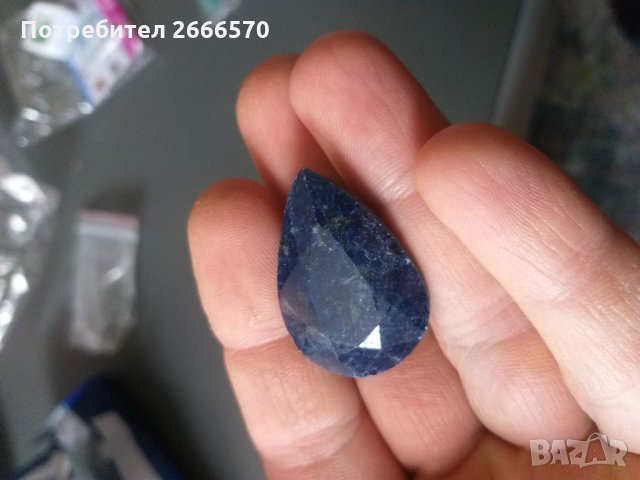 Натурален сапфир 100 карата , изомруд рубин диамант