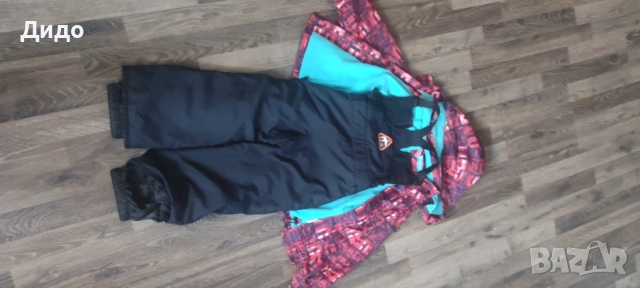 Детски ски екип Quiksilver 4-5 г, / 110, снимка 6 - Зимни спортове - 39446161