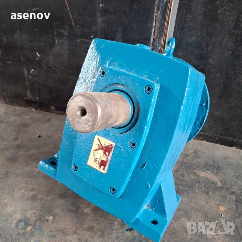 редуктор РСЦ  80, снимка 2 - Електродвигатели - 48273049