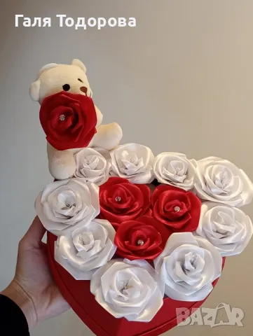 Букети от сатенени рози , снимка 9 - Изкуствени цветя - 49052734