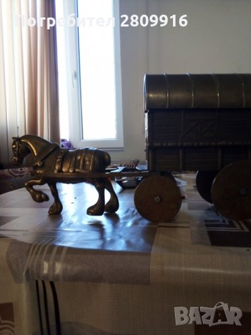 Бронзова кутия за бижута, Карета с кон, снимка 6 - Антикварни и старинни предмети - 32387535