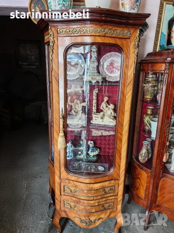 Барокова витрина 