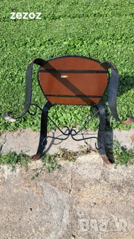 Стол винтидж- метал и дърво, снимка 9 - Столове - 53562111