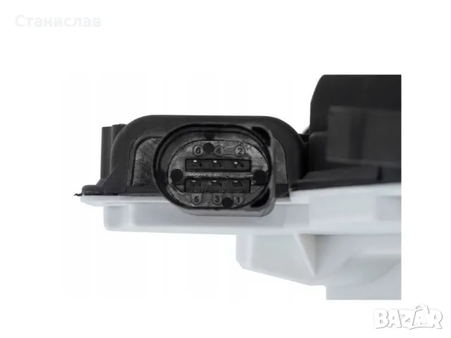  VW Tiguan 5N Facelift Брава за задна дясна врата , снимка 4 - Части - 50348296