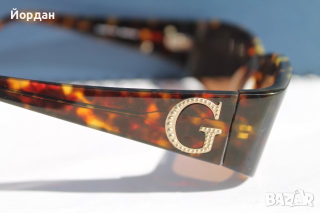 Слънчеви очила ''GUESS'', снимка 5 - Слънчеви и диоптрични очила - 38178337