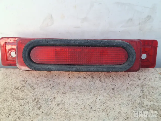 Трети Стоп На Задния Капак За Mazda 626 GF Hatchbak 1998-2002 Година Мазда 626 Хечбек 