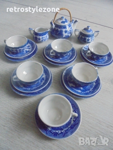 № 8299 Стар малък порцеланов сервиз – миниатюрен синьо-бял комплект , снимка 6 - Други ценни предмети - 51955090