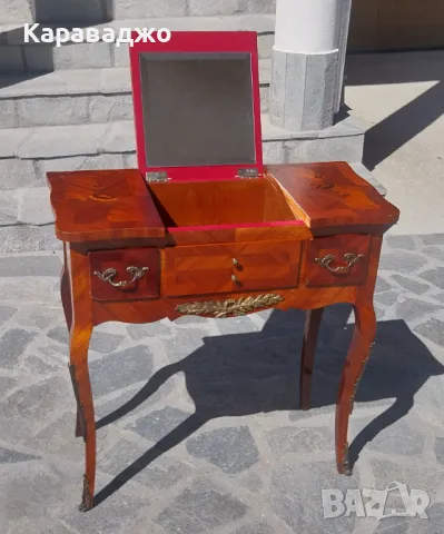 Френска Тоалетка, снимка 3 - Тоалетки - 47600843