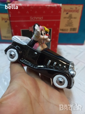 3 НОВИ ПОРЦЕЛАНОВИ ФИГУРИ НА УОЛТ ДИСНИ,МИКИ МАУС И ПЪРСИ ОТ ПОКАХОНТАС, снимка 7 - Антикварни и старинни предмети - 52018415