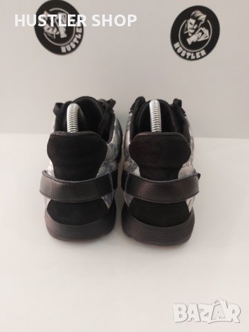 Мъжки сникърси JOHN GALLIANO. Номер 42, снимка 5 - Ежедневни обувки - 42957811