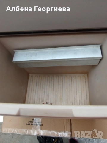 Хладилник ELECTROLUX на 12/220 V и gaz, снимка 9 - Хладилни чанти - 51847587