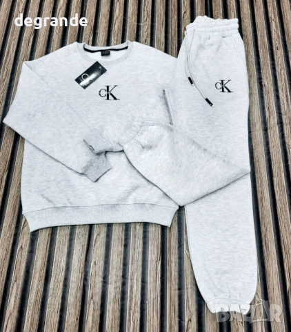 Дамски ватирани екипи Calvin Klein, снимка 2 - Спортни екипи - 51802533