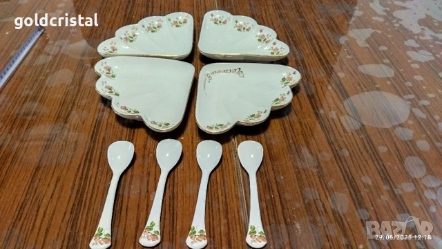 Стар български порцелан Изида чинии с лъжички 