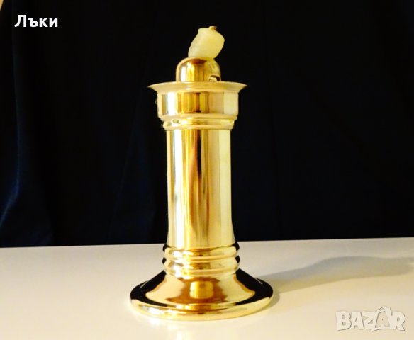 Немски нов метален свещник. , снимка 1 - Декорация за дома - 33075556