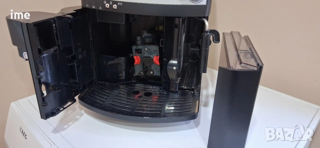 Кафеавтомат / кафемашина - робот. НОМЕР 03. Delonghi Magnifica. Typ ESAM 3000. Работи с мляно..., снимка 10 - Кафемашини - 53141835