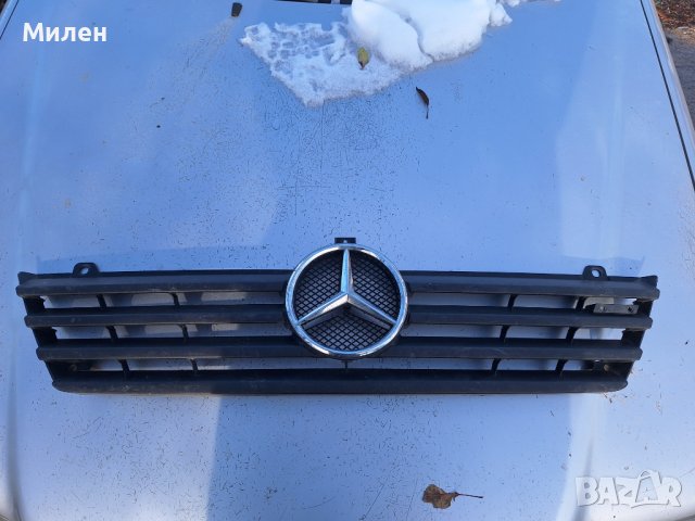 Декоративна Решетка Пред Радиатора За Мерцедес Спринтер 2000-2005 Година Mercedes Sprinter , снимка 8 - Части - 43450580