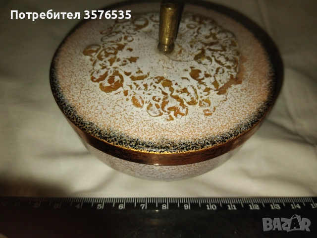 Продавам две порцеланови кутийки за бижута., снимка 4 - Антикварни и старинни предмети - 53309955