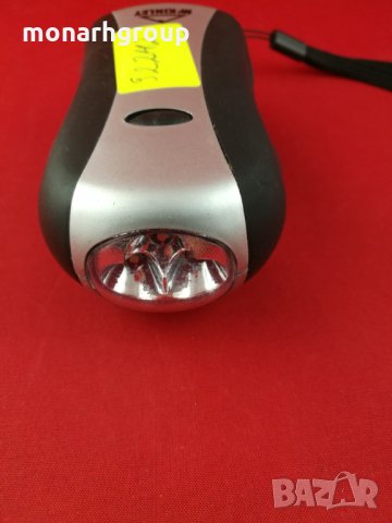 Фенер McKINLEY с динамо, снимка 2 - Къмпинг осветление - 27838268