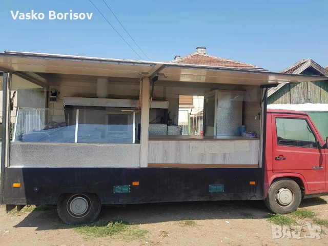 продавам оборудван кемпер Mercedes MB100, снимка 5 - Каравани и кемпери - 53540229