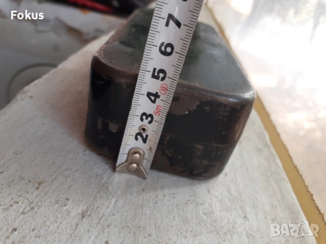 Стара метална кутия, снимка 7 - Антикварни и старинни предмети - 53363753