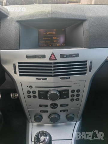 Opel Astra H 2.0 Turbo Швейцария , снимка 13 - Автомобили и джипове - 52009014