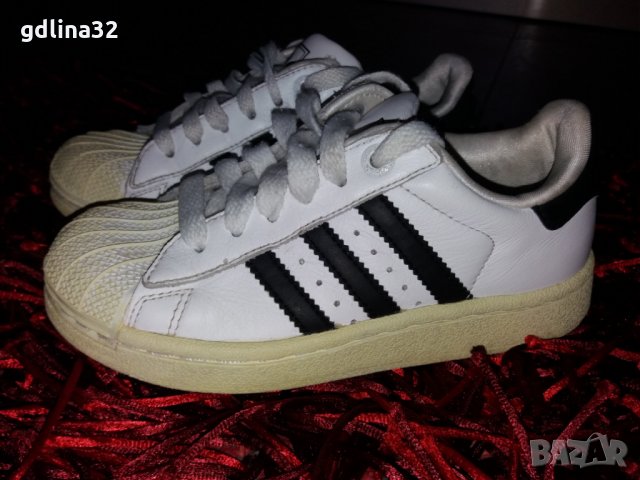 Adidas н 30, снимка 2 - Детски маратонки - 26629662