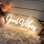 Неонова LED табела "Good Vibes" за декорация с USB порт 40х18 см, снимка 4