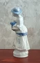 Порцеланова статуетка , снимка 4