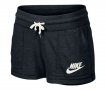 nike Sportswear Gym Vintage Womens Shorts - страхотни дамски шорти, снимка 2