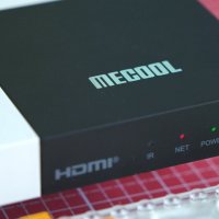 Mecool KM7 Plus мултимедиен плеър с Google TV и Netflix, снимка 1 - Приемници и антени - 39974530