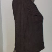 Блуза с дълъг ръкав от плътна и еластична ликра - България , снимка 4 - Блузи с дълъг ръкав и пуловери - 32861912
