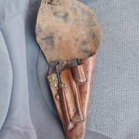 Шведски кобур  WW 2, снимка 1 - Антикварни и старинни предмети - 43210855