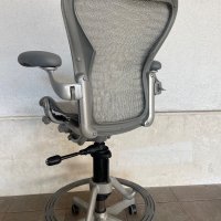 Herman Miller Aeron Stool Classic size B, снимка 7 - Столове - 38795298