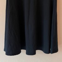 H&M Черна разкроена в талията рокля М размер 🖤 , снимка 3 - Рокли - 44017110